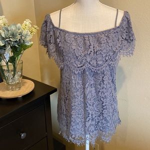 No Boundaries Lace Off/ On the Shoulder Blouse
